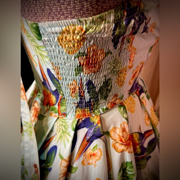 Hell Bunny Tropical Parrot Swing Dress size Medium - Picture 3 of 5